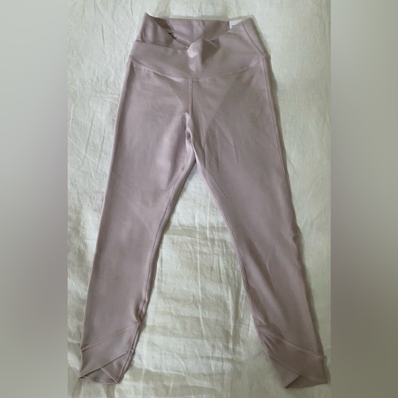 Nike Women’s Yoga Crossover Leggings - Picture 1 of 4